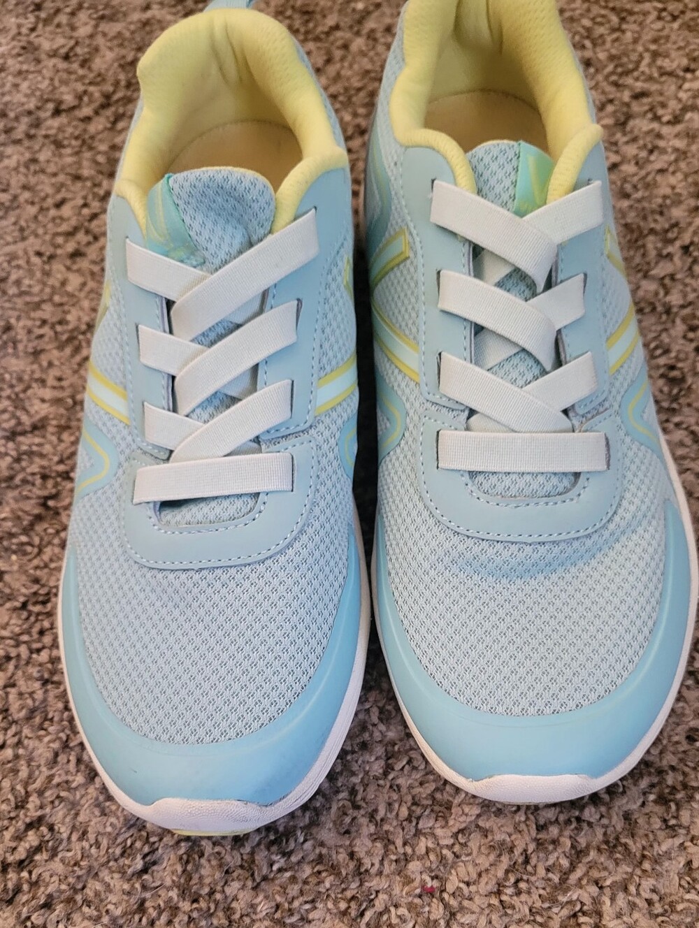 Vionic Light Blue Mesh Athletic Sneakers with Yellow Accents Size 6.5 Women's